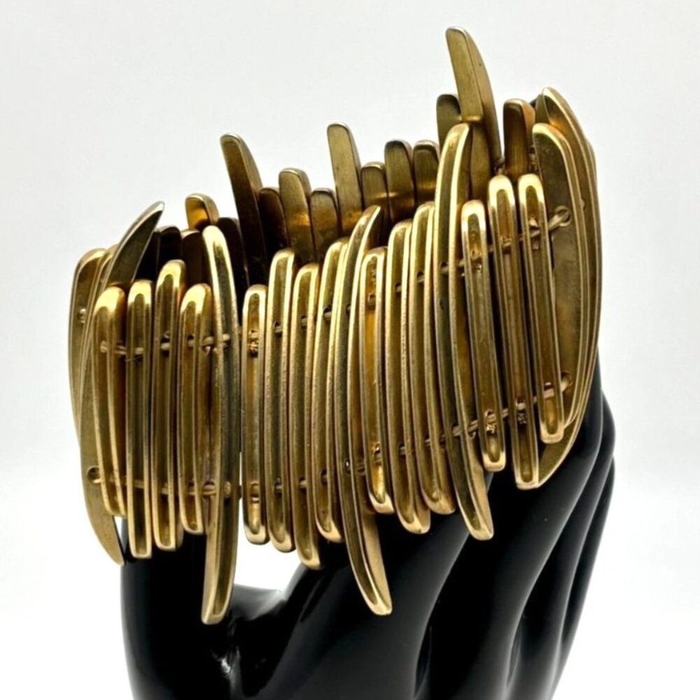 Vintage Brutalist Possibly Brass Spike or Spear Shaped Elements Stretch Bracelet - Picture 4 of 14